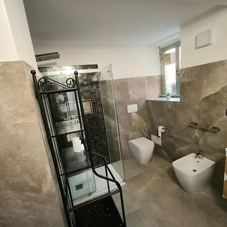 Sweet Apartment *